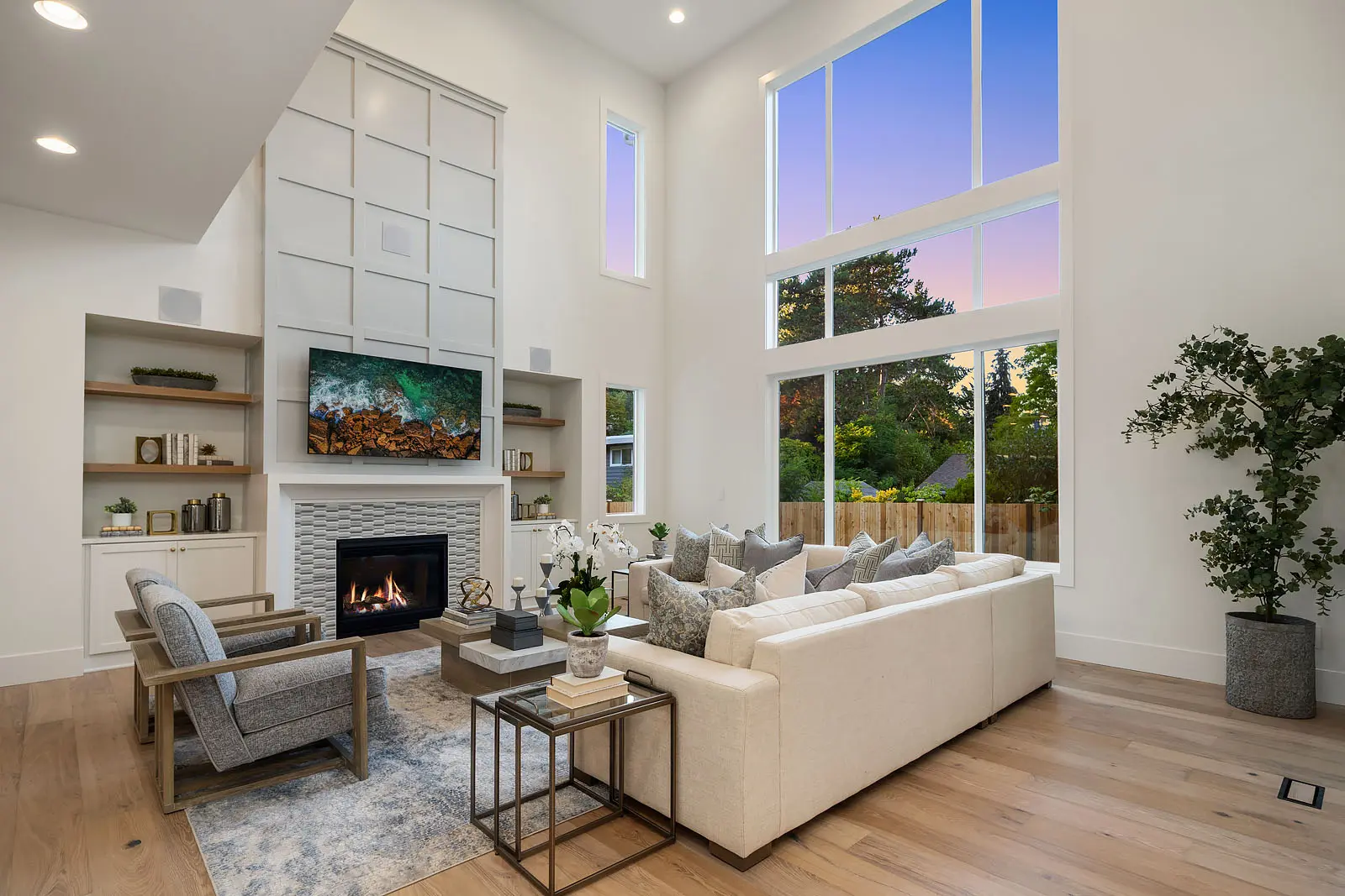 334-07-15744-SE-26th-St-Bellevue-WA-MN-Custom-Homes-Great-Room